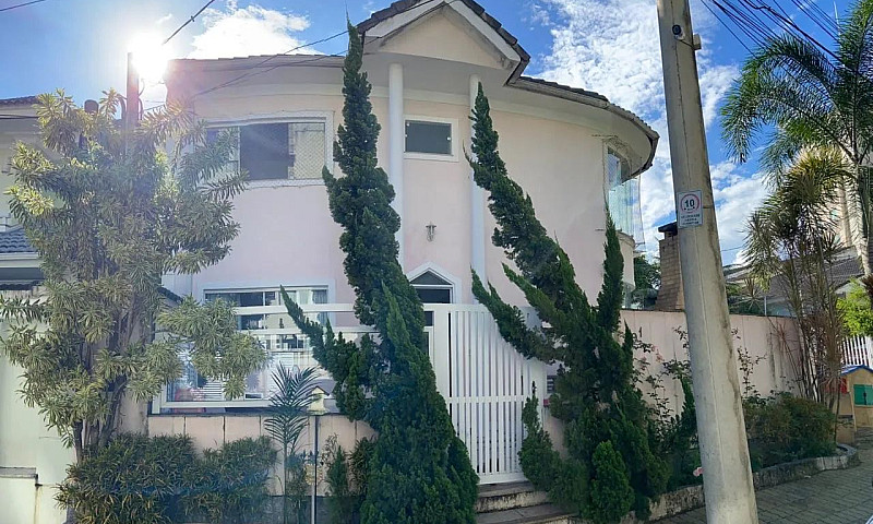 Casa Condomínio Freg...