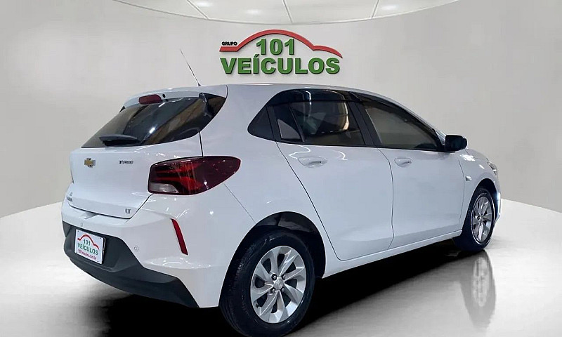Chevrolet Onix Hatch...