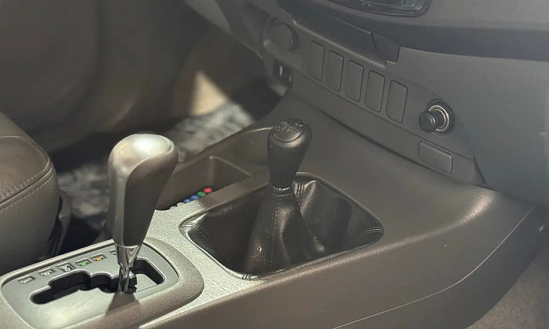Toyota Hilux Cd Srv ...