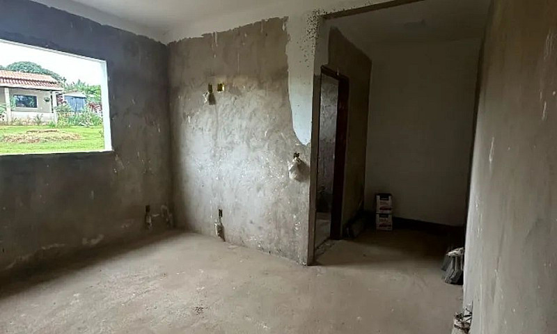 Casa Em Fase De Acab...