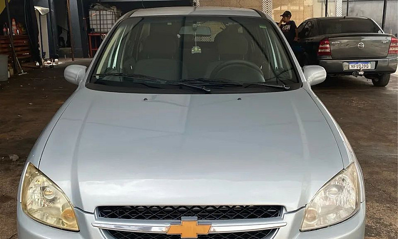Chevrolet Classic Li...