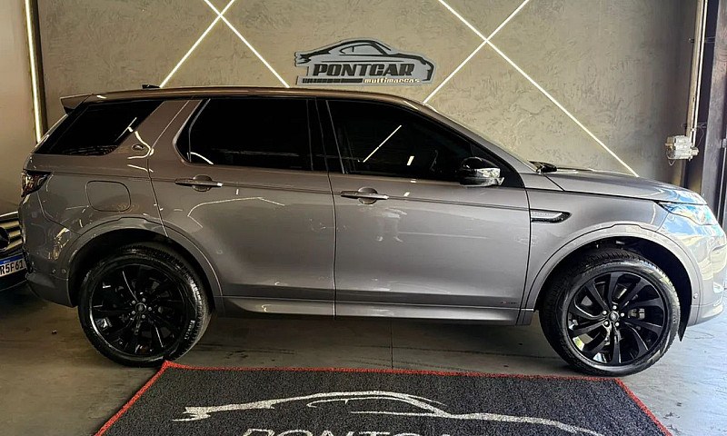 Land Rover Discovery...