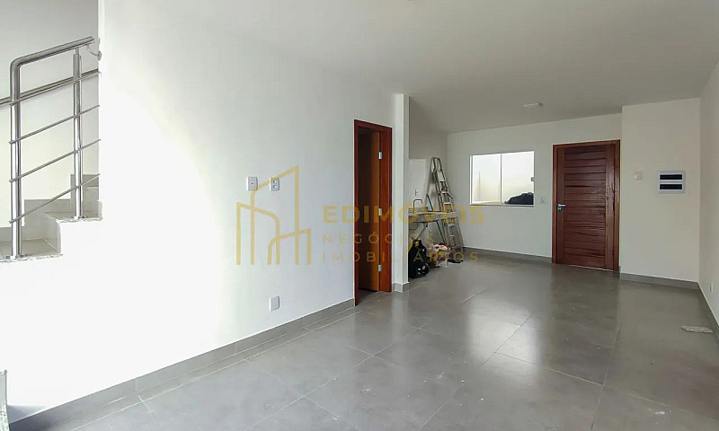 Casa Com 2 Suítes No...