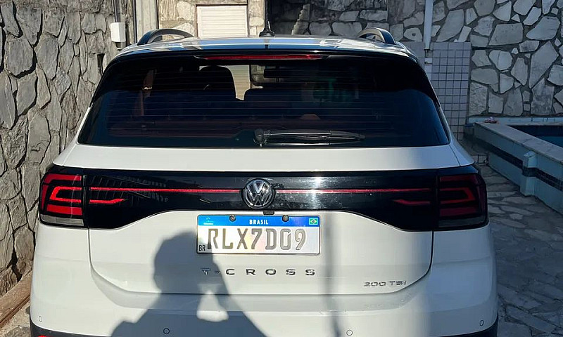 Volkswagen T-Cross 1...