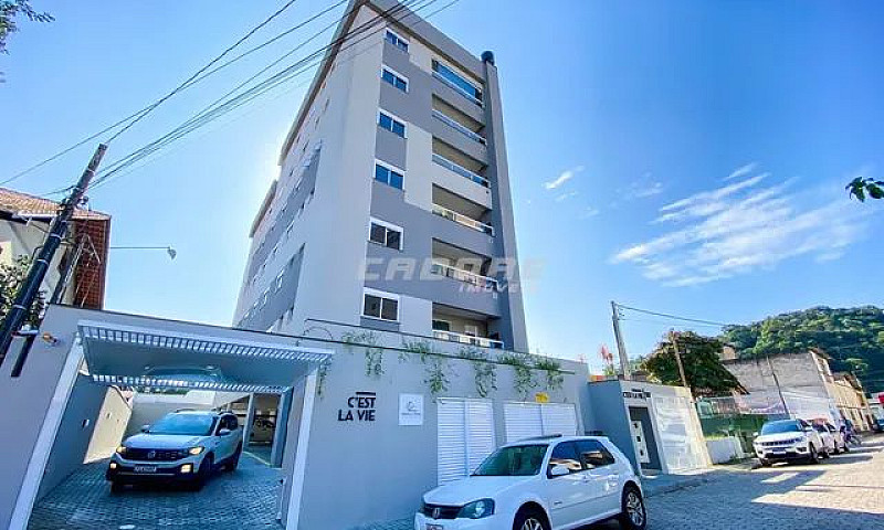 Apartamento Novinho ...