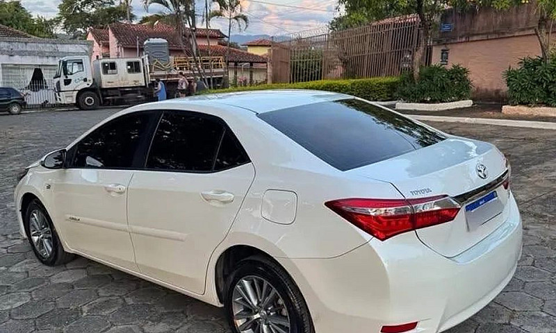 Corolla Xei Ano 2015...
