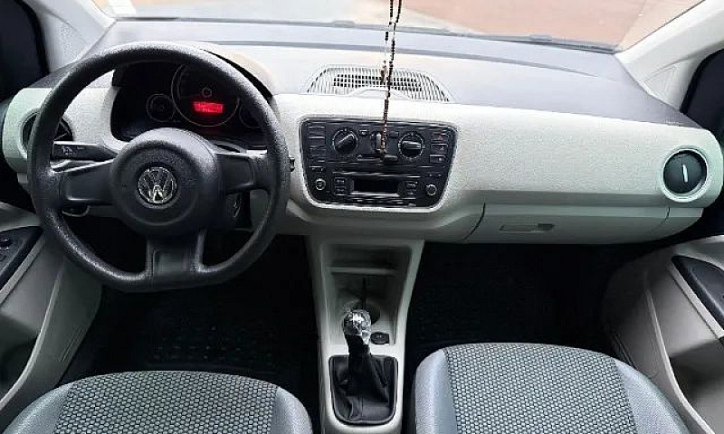 Volkswagen Up! Move ...