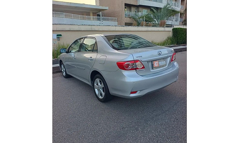 Toyota Corolla Gli 1...