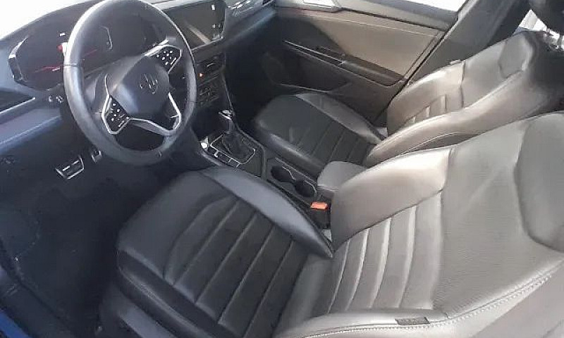 Volkswagen Taos High...