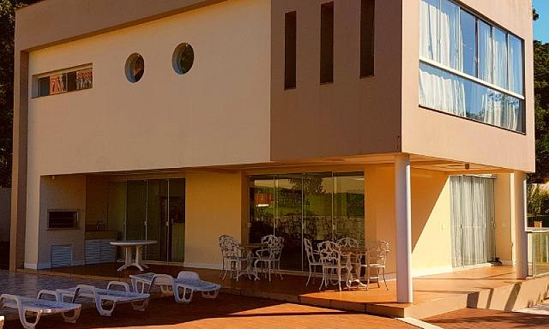 Linda E Moderna Casa...