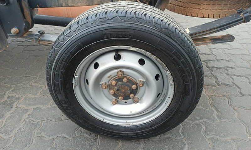 Kia Motors Bongo 2.5...