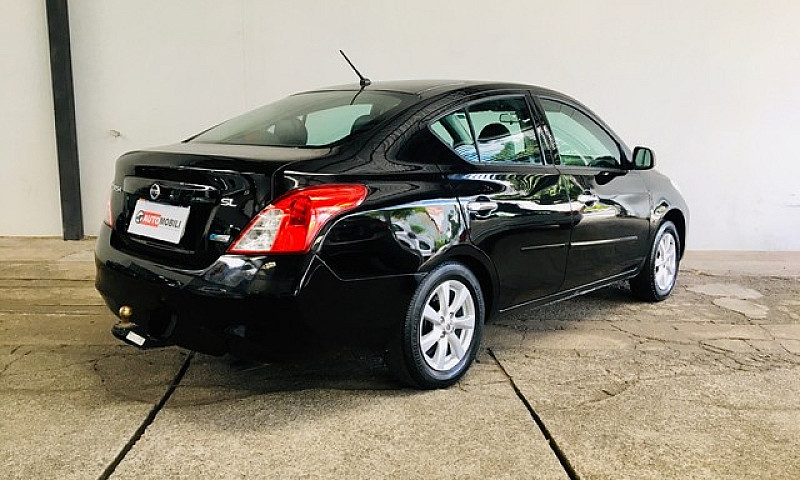 Nissan Versa Sl 1.6 ...