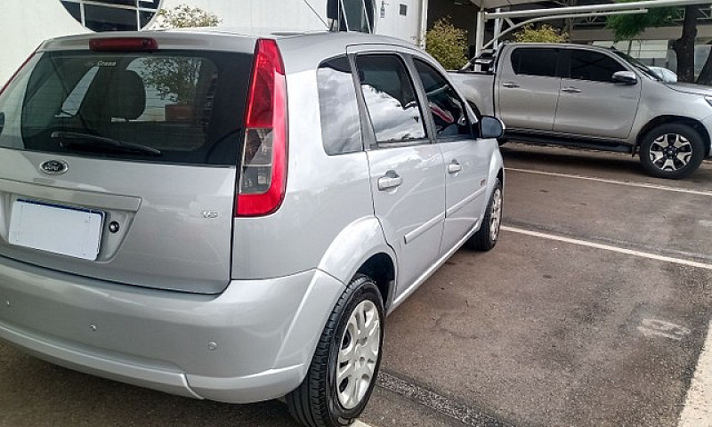 Fiesta Hatch 1.6. 8V...