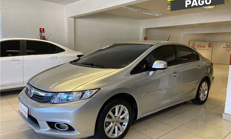 Honda Civic 2015 1.8...