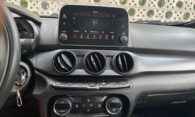Fiat Argo 2020...