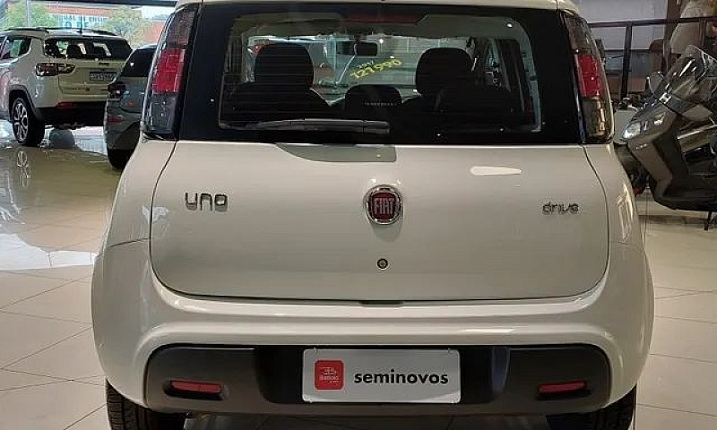 Fiat Uno 1.0 Drive 6...