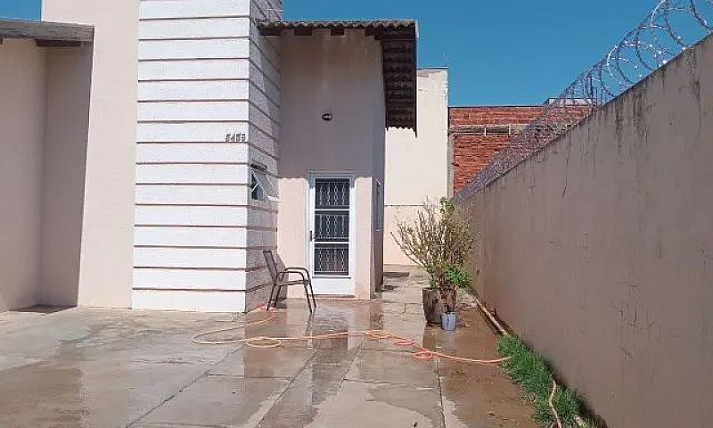 Vende Se Casa No Bai...