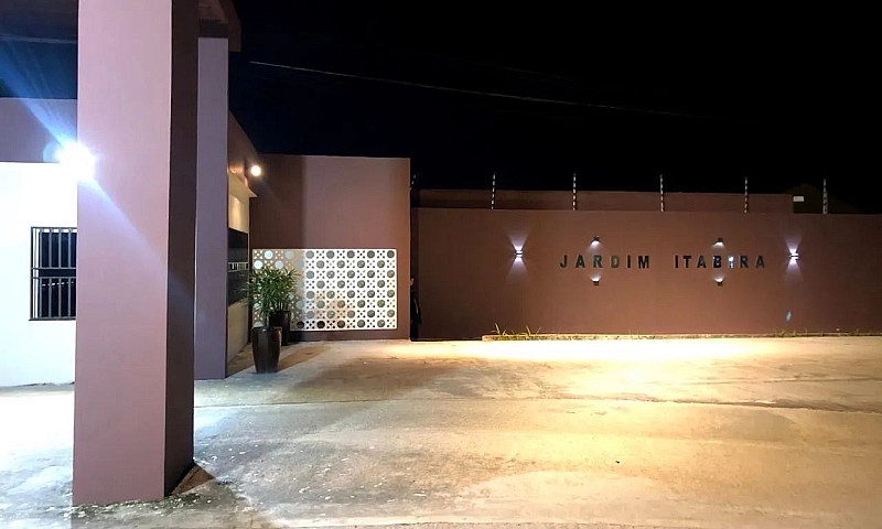 Aluga-Se Excelente C...