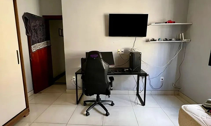 Casa Vera Cruz, Cari...