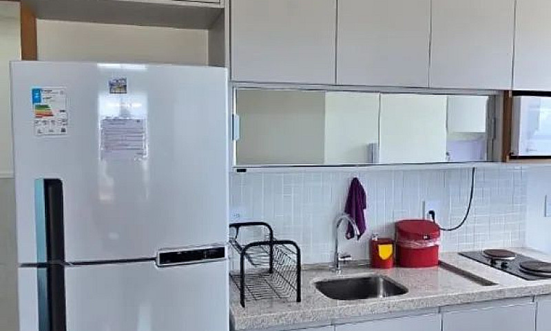 Alex Aluga, Apartame...