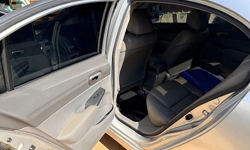 Honda Civic Sed. Lxl...