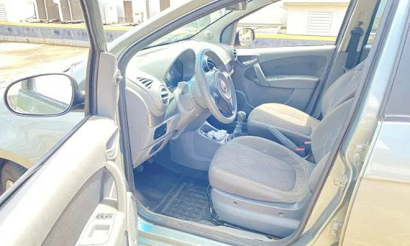 Fiat Palio Attra. Be...