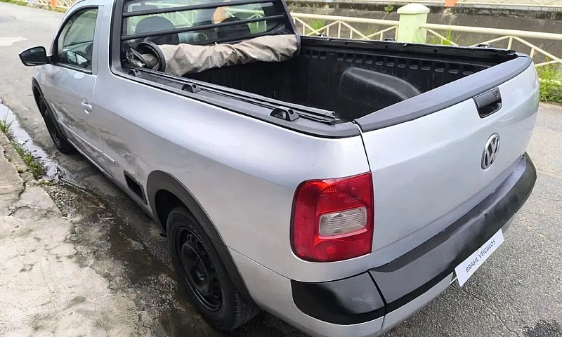 Volkswagen Saveiro 1...