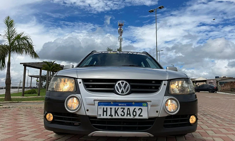 Volkswagen Parati Su...