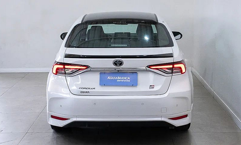 Toyota Corolla Cross...