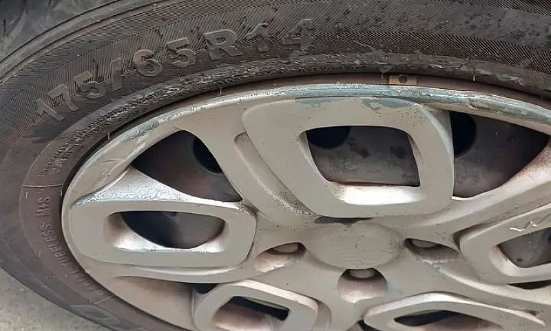 Fiat Uno Vivace/Rua ...