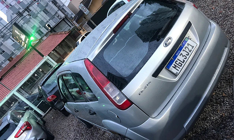 Ford Fiesta 1.0 8V F...
