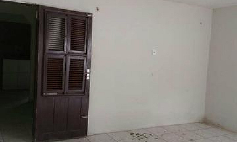 Imóvel Localizado No...