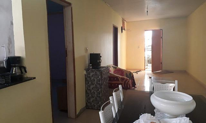 Casa Com 3 Quartos N...