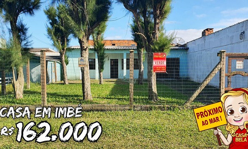 Casa Com Sala Ampla ...