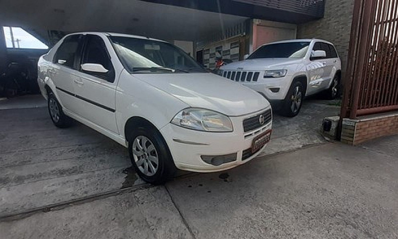 Siena El 2011  Muito...