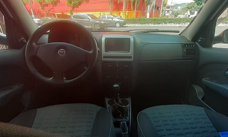 Siena El 2011  Muito...