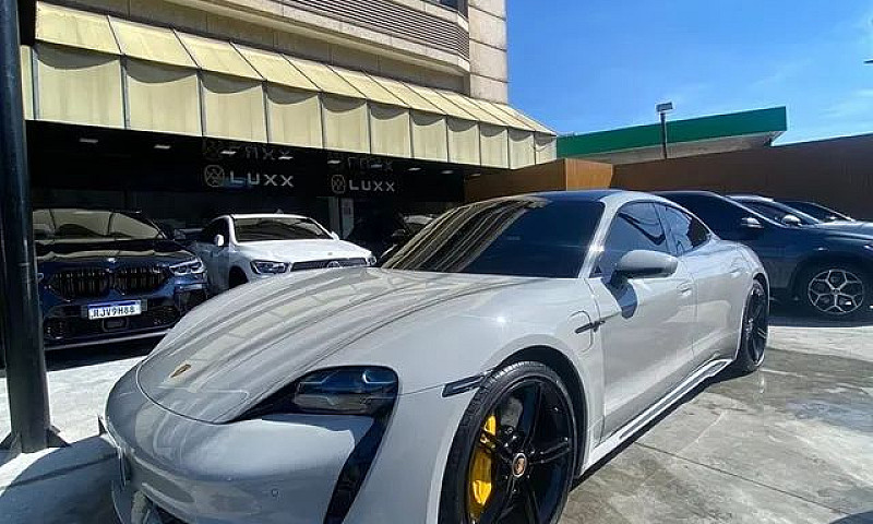Porsche Taycan 2021 ...