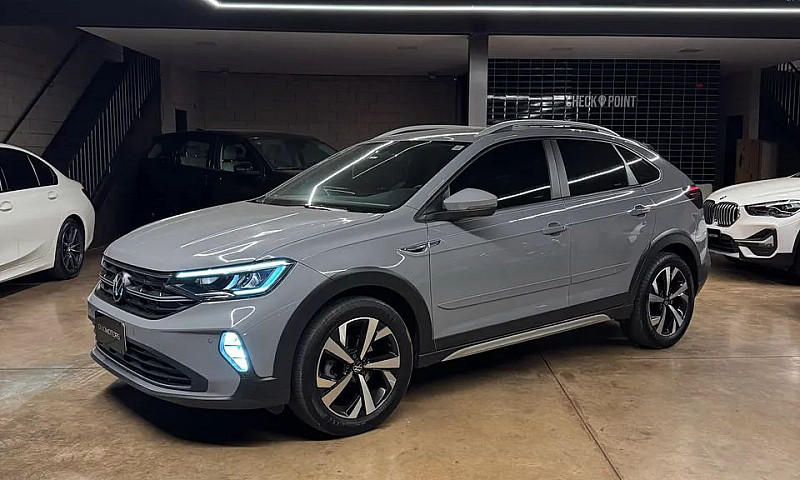 Volkswagen Nivus Hig...