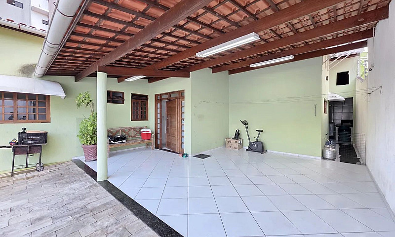 Casa  À Venda Com 04...
