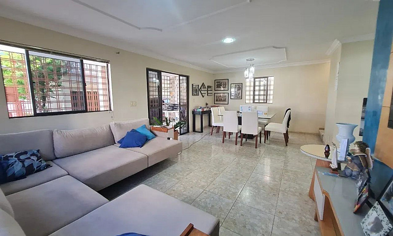 Linda Casa Em Amaro ...
