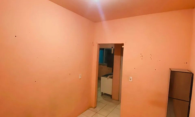 Alugo Casa No Bairro...