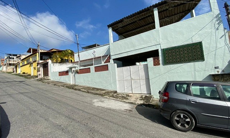 Linda Casa No Centro...