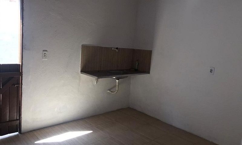 Aluga-Se Casa Na Mar...
