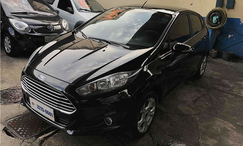 New Fiesta 2016 Se 1...