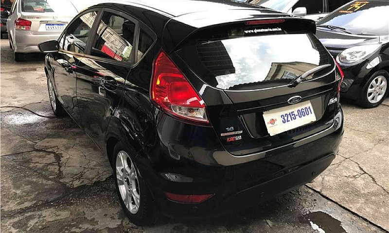 New Fiesta 2016 Se 1...