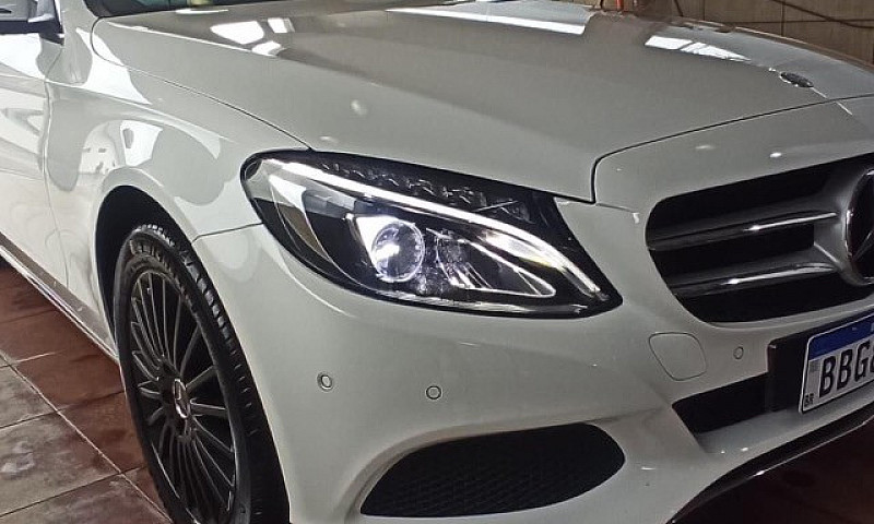 Mercedes Bens ...