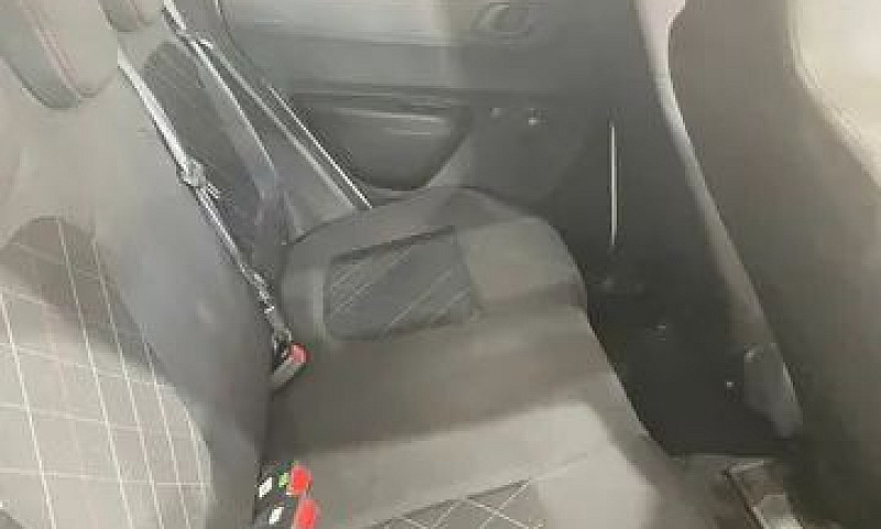 Kwid Zen 21/22 (Muit...