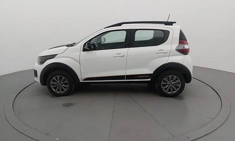Fiat Mobi Trekking 1...