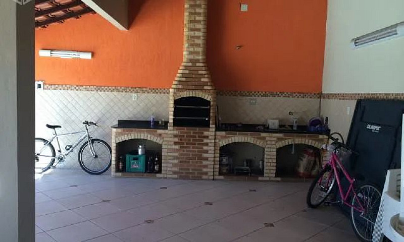 Casa Plana Em Pinhei...
