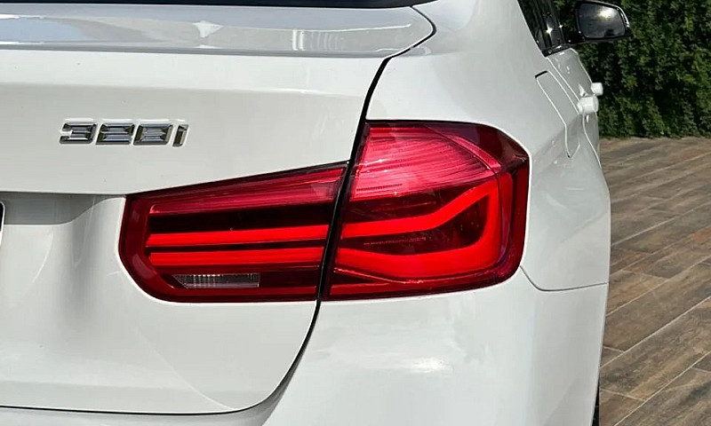 Bmw 328I Msport 2017...